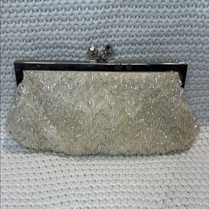 Vintage Valerie Stevens Cream Silver Kiss-Lock Clutch